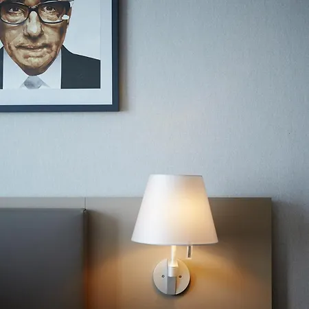 Ipartment Frankfurt Centre 4* Франкфурт-на-Майне