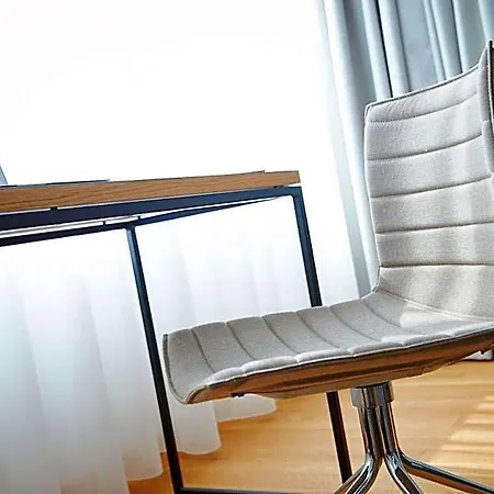 Ipartment Frankfurt Centre Aparthotel 4*