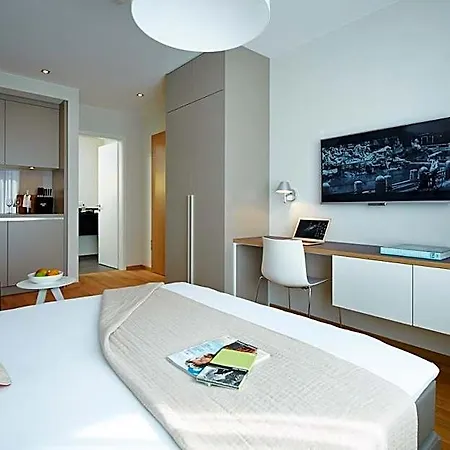 Ipartment Frankfurt Centre Aparthotel 4*
