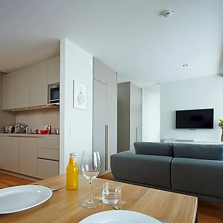 Aparthotel Ipartment Frankfurt Centre 4*