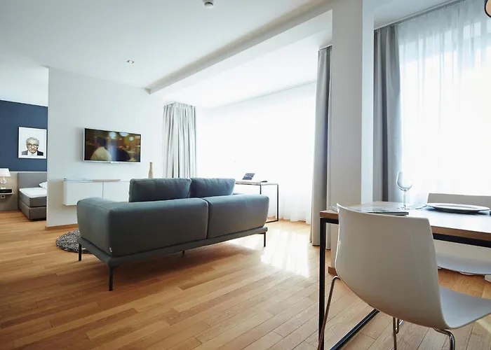 Ipartment Frankfurt Centre Aparthotel 4*